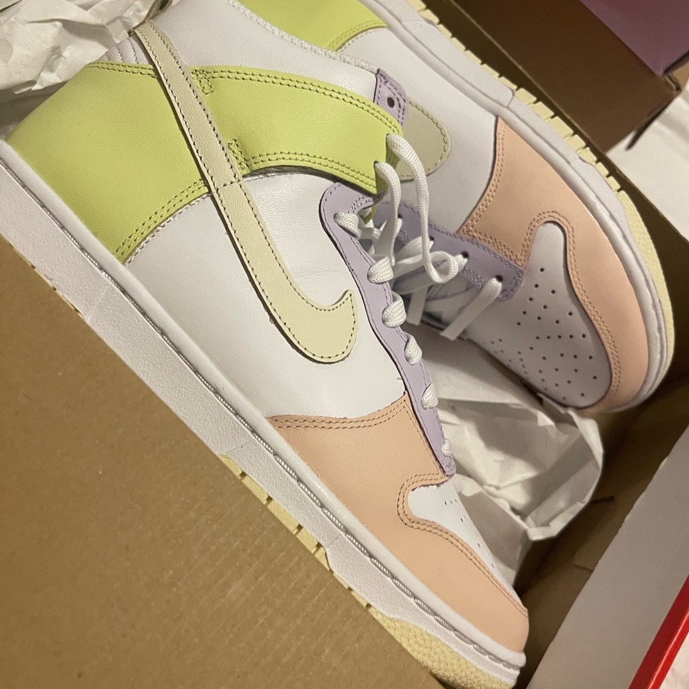 Women’s Nike Dunk High Sneakers -New